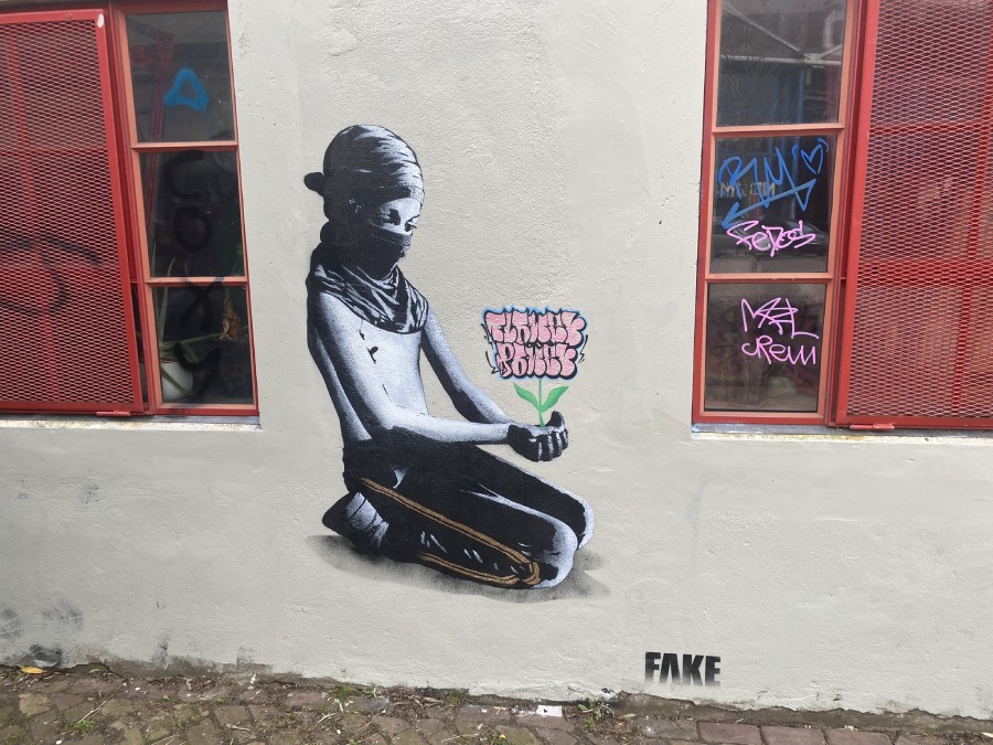 fake, stencil, art, ndsm, graffiti, amsterdam
